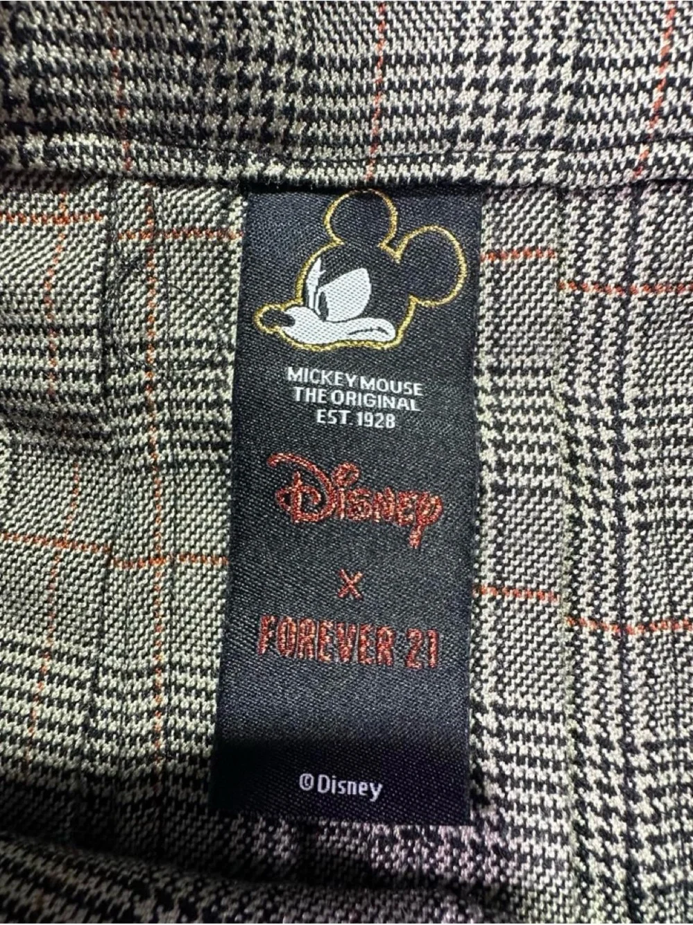 Disney Gray Plaid Pleated Mini Skirt with Heart Buckle Belt - Picture 3 of 8